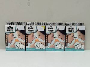 lot 151 image: 4 Pack of Mini High Fives - Up High, Down Low