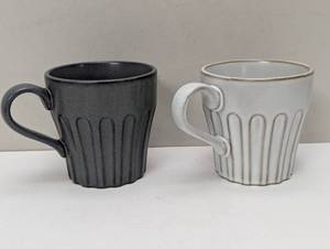 lot 119 image: Pair of HisHers Stoneware Coffee Mugs - Threshold