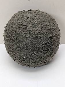 lot 92 image: Ball Pillow - 12 - Threshold - Green