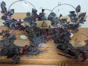 lot 112 image: 5 Faux Wreaths by Threshold With Ribbon