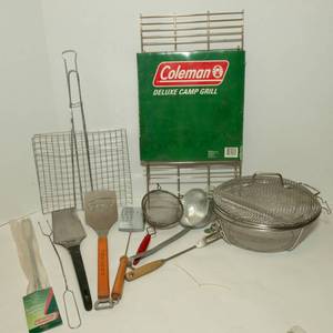 lot 26 image: Outdoor Cooking Items