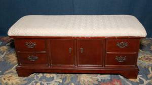lot 191 image: Powell Cedar Lined Wooden Chest