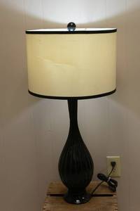 lot 265 image: Tall Black Lamp