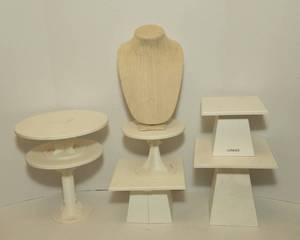 lot 69 image: Store Displays