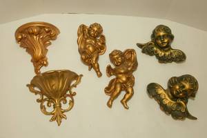 lot 130 image: Gold-Toned Cherub Wall Hangings