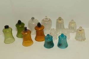 lot 134 image: 13 Glass Votive Candle Holders for Sconces
