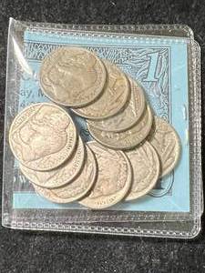 lot 78 image: 10 US BUFFALO NICKELS