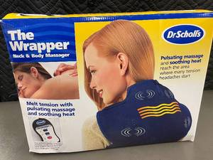 lot 8 image: Dr. Scholls The Wrapper Neck & Body Massager with Heat