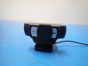 lot 16 image: Logitech&nbspV-U0031 USB Webcam 