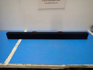 lot 17 image: Innovox FS-H2 Sound Bar  No Cables