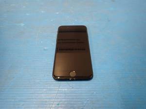 lot 29 image: Apple&nbspiPhone 7 A1660  64GB of storage  Cellular Carrier Unlocked  no cables  light scratches on screen