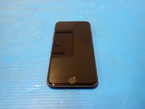 lot 34 image: Apple&nbspiphone 8 A1863  64GB of storage  Cellular Carrier Unlocked  no cables  light scratches on screen