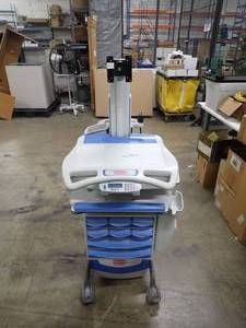 lot 42 image: Rubbermaid&nbspFG9M38RXD35 Mobile Cart &nbspFrayed power cable (Inner cable exposed). Low battery message. 