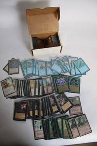 lot 3 image: Large Collection of Magic The Gathering Trading Cards