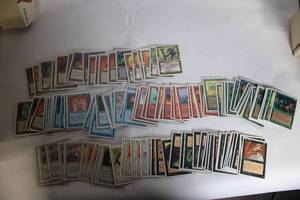 lot 5 image: Collection of 100 Magic The Gathering Cards