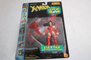lot 13 image: X-Men Classics Elektra Action Figure with Light-Up Ninja Blade