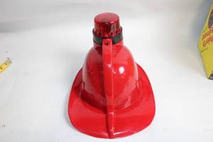 lot 59 image: Vintage RadioShack Firechiefs Helmet with Siren and Revolving Flasher