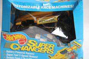 lot 77 image: Hot Wheels Super Chargers Pennzoil F1 Racer - Unopened Box