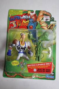 lot 83 image: Earthworm Jim Battle Damage Action Figure - Daring Defender of Earth