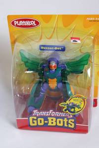 lot 135 image: Transformers Go-Bots Buzzer-Bot Toy by Playskool - Sealed