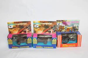 lot 141 image: Set of 3 Die-Cast Shooting Naval and Revolutionary Cannons