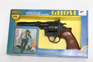 lot 184 image: Vintage Ghost 12 Shot Cap Gun with Removable Silencer in Box