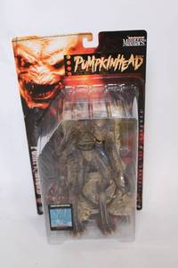 lot 216 image: Movie Maniacs Series 2 Pumpinhead Action Figure Collectible