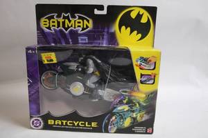 lot 255 image: Batman Batcycle Toy with Revn Go Power