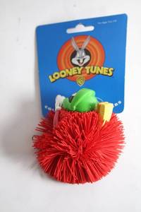lot 273 image: Looney Tunes Red Puffer Ball Toy with Bugsy Character
