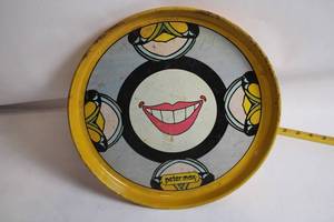 lot 333 image: Vintage Peter Max Smiley Face Metal Serving Tray