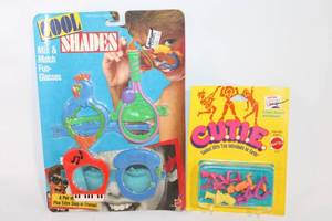 lot 355 image: Vintage Mattel Cool Shades and Cutie Figures Set