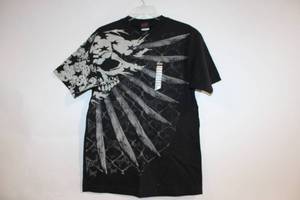 lot 388 image: Medium Tapout Graphic T-Shirt