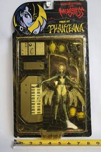 lot 458 image: Monstress Mask of Phanteana Action Figure with Accessories