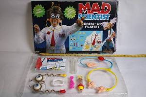 lot 459 image: Arco Mad Scientist Dress-Up Playset for Kids