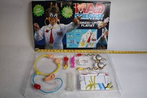 lot 460 image: Mad Scientist Dress-Up Playset by Arco