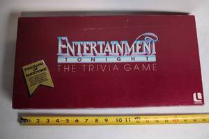 lot 467 image: Entertainment Tonight Trivia Board Game