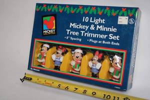 lot 480 image: Mickey & Minnie 10 Light Christmas Tree Trimmer Set