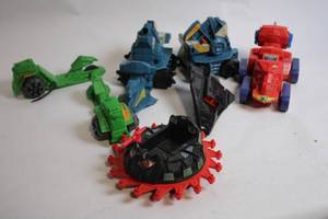 lot 500 image: Lot of 7 Vintage Robotix Space Vehicles