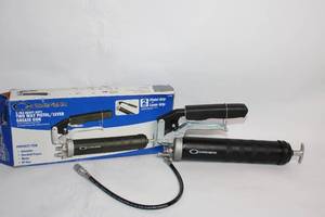 lot 72 image: Core Gear Heavy Duty PistolLever Grease Gun with Accessories