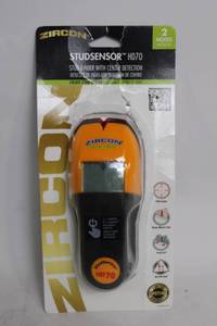 lot 133 image: Zircon StudSensor HD70 Stud Finder with Center Detection