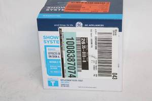 lot 144 image: GE Single-Stage Shower Filter GXSM01TBL with FXSCT Replacement