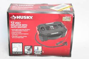 lot 148 image: Husky 12 Volt Tire Inflator with Auto Shutoff