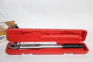 lot A-219 image: Tekton 24330 12-Inch Drive Click Torque Wrench in Red Case