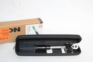 lot 223 image: Tekton Torque Wrench with Carrying Case