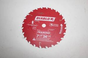 lot 295 image: Diablo Framing Saw Blade 7-14 Inch 24 Teeth