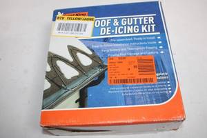 lot 332 image: Frost King Roof & Gutter De-Icing Kit