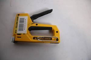 lot 366 image: Used DEWALT Heavy-Duty Compact Stapler