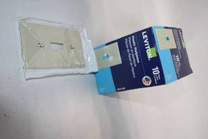 lot 374 image: 10-Pack Leviton Ivory Plastic Wallplates, Single-Gang