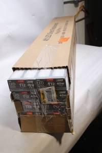 lot 431 image: Box of Feit Electric 4ft LED T12 40W Direct Replacement Tubes (8 Packs of 2)