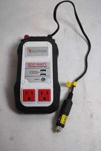 lot 447 image: Vector 500 Watt Power Inverter with Dual USB Ports and AC Outlets